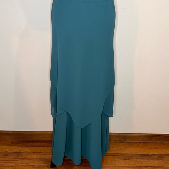 Florentine Soirée Flowing Teal Skirt Set - Picture 7 of 11